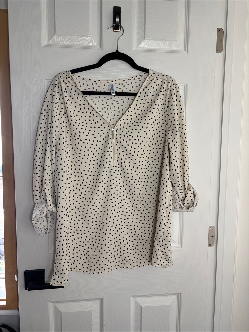 Polka Dot V-Neck Roll-Sleeve Blouse - Cream/Black